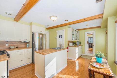 17 Springbrook Rd, Springfield, NJ 07081 photo 6