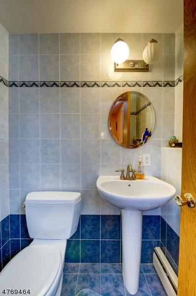 950 Alps Rd, Wayne, NJ 07470 photo 22