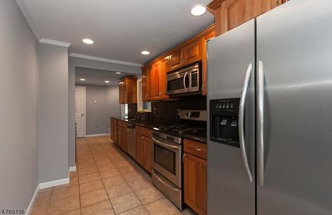 41 Middle Ave, Summit, NJ 07901 photo 13