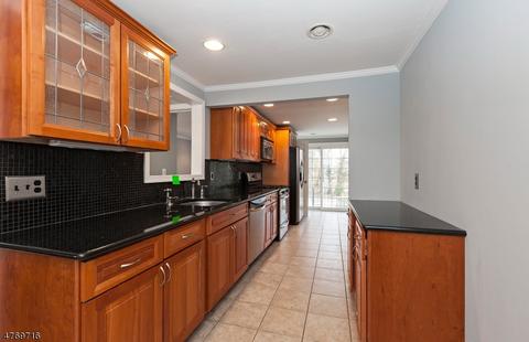 41 Middle Ave, Summit, NJ 07901 photo 11