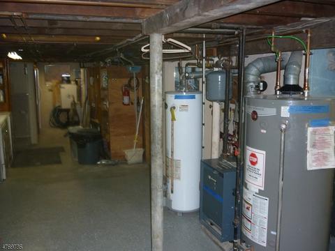 267 E 2nd Ave, Roselle, NJ 07203 photo 15
