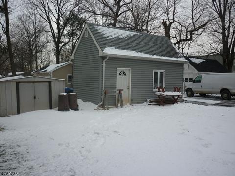 267 E 2nd Ave, Roselle, NJ 07203 photo 6