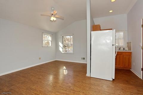 118 Midwood Rd, Paramus, NJ 07652 photo 19