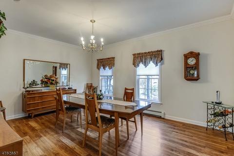 15 Oneida Trl, Wayne, NJ 07470 photo 4