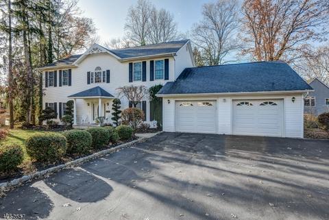 15 Oneida Trl, Wayne, NJ 07470 photo 2