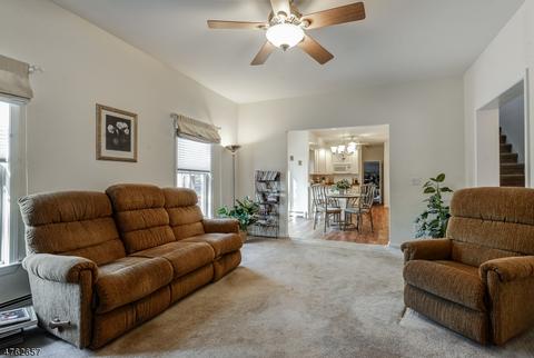15 Oneida Trl, Wayne, NJ 07470 photo 8