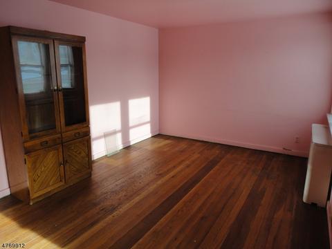 428 Simons Ave, Hackensack, NJ 07601 photo 3