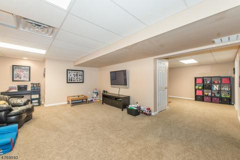 7 Windsor Ct, Hackettstown, NJ 07840 photo 20