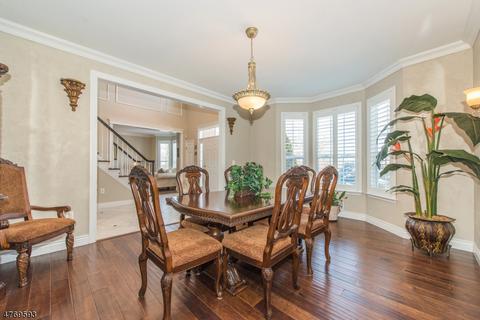 7 Windsor Ct, Hackettstown, NJ 07840 photo 5