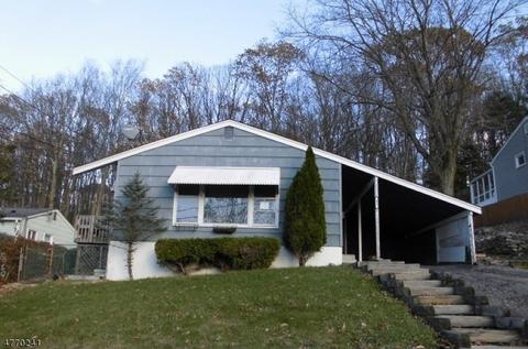 81 Daniel St, Dover, NJ 07801 photo 1