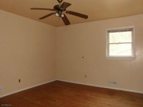 81 Daniel St, Dover, NJ 07801 photo 19