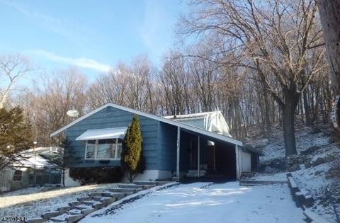 81 Daniel St, Dover, NJ 07801 photo 3