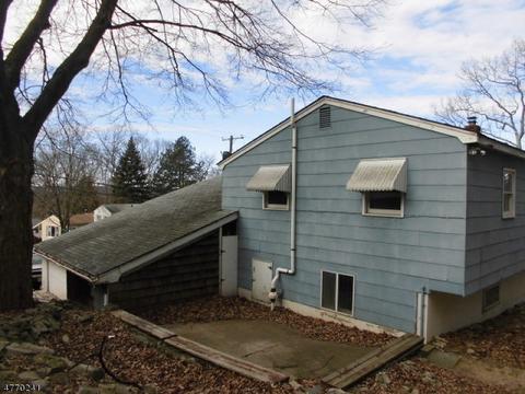 81 Daniel St, Dover, NJ 07801 photo 4
