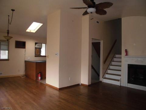 81 Daniel St, Dover, NJ 07801 photo 9