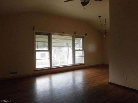 81 Daniel St, Dover, NJ 07801 photo 7