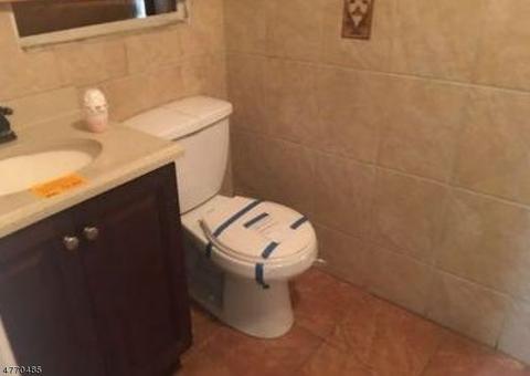 430-32 Darrow Ave, Plainfield, NJ 07060 photo 9