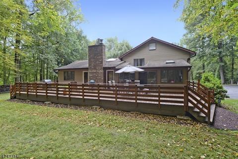 318 Hackett Rd, Hampton, NJ 08827 photo 2