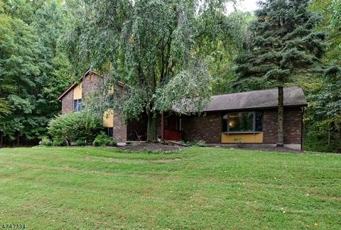 318 Hackett Rd, Hampton, NJ 08827 photo 1