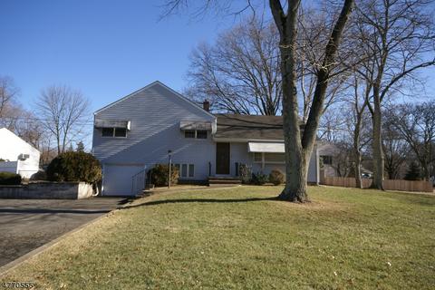 210 Valley Rd, Wayne, NJ 07470 photo 3