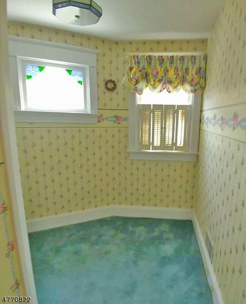 143 E Prospect St, Hackettstown, NJ 07840 photo 2