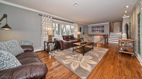 45 Brookwood Dr, Wayne, NJ 07470 photo 5