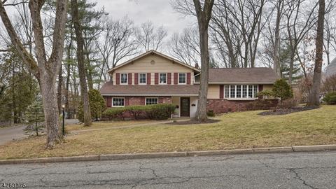 45 Brookwood Dr, Wayne, NJ 07470 photo 1