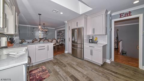 45 Brookwood Dr, Wayne, NJ 07470 photo 8