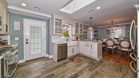 45 Brookwood Dr, Wayne, NJ 07470 photo 10