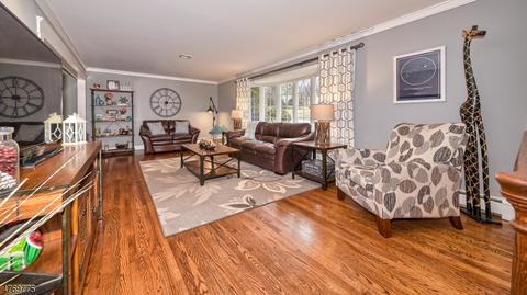 45 Brookwood Dr, Wayne, NJ 07470 photo 6