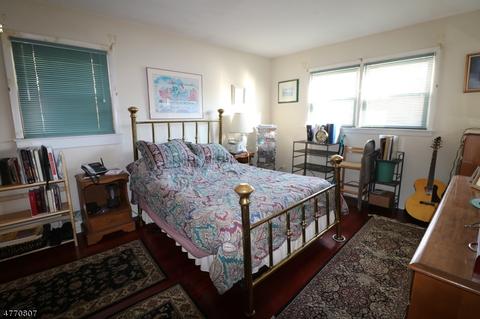 37 Forest Ave, Nutley, NJ 07110 photo 7