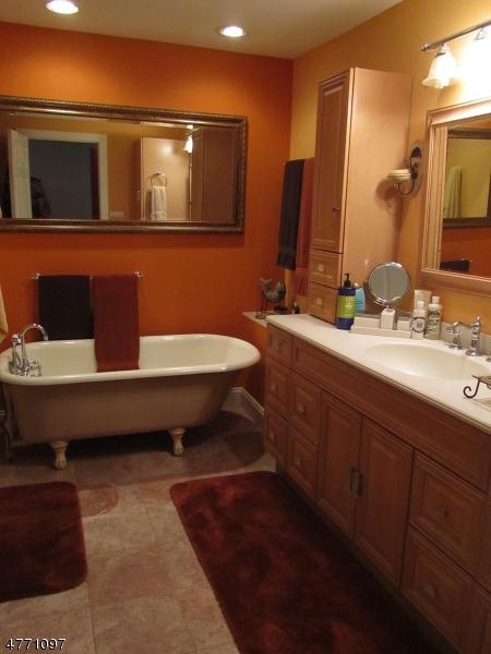 2 Bartles Corner Rd, Flemington, NJ 08822 photo 5