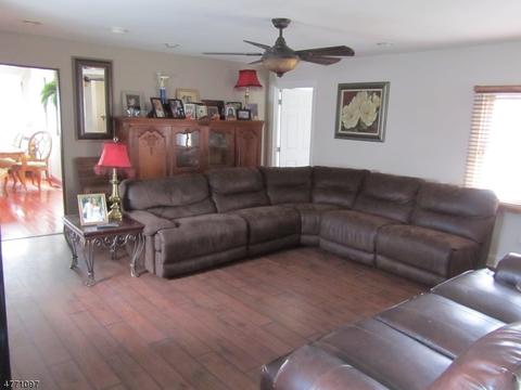 2 Bartles Corner Rd, Flemington, NJ 08822 photo 4