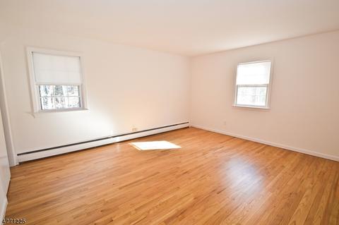 3 Ackerman St, Waldwick, NJ 07463 photo 14