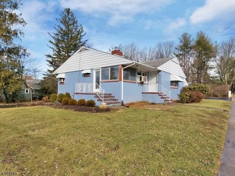 39 Mountain Ave, Mendham, NJ 07945 photo 2