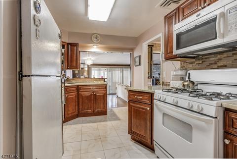 10 S Derby Rd, Springfield, NJ 07081 photo 7