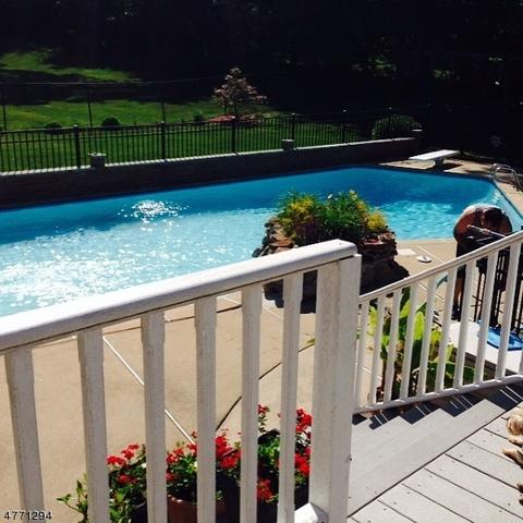 6 Stuart Ct, Montville Twp., NJ 07058 photo 2