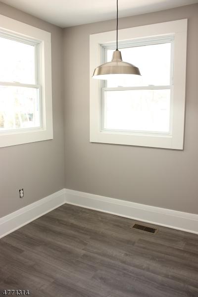 82 Willow Ave, North Plainfield, NJ 07060 photo 9
