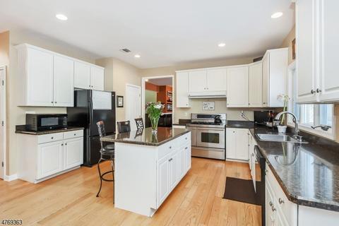 20 Apache Trl, Rockaway, NJ 07866 photo 11