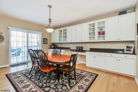 20 Apache Trl, Rockaway, NJ 07866 photo 12