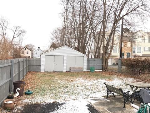 39 Maple Ave, Rahway, NJ 07065 photo 2