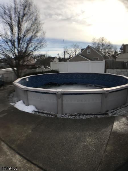 40 Bart Pl, Clifton, NJ 07013 photo 14