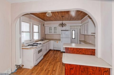 42 N Willow St, Montclair, NJ 07042 photo 10