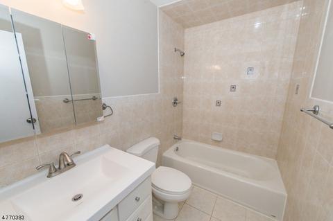 372 Hoover Ave UNIT 139, Bloomfield, NJ 07003 photo 9