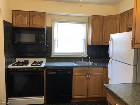 417 W 6th Ave, Roselle, NJ 07203 photo 2