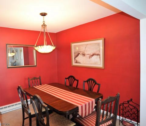 13 Hillside Ct, Clinton, NJ 08809 photo 5
