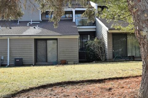 13 Hillside Ct, Clinton, NJ 08809 photo 1