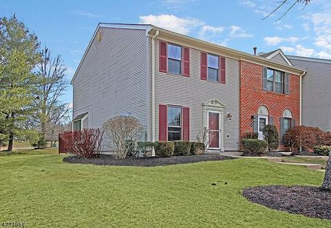 104 Baldwin Ct, Bernards, NJ 07920 photo 1