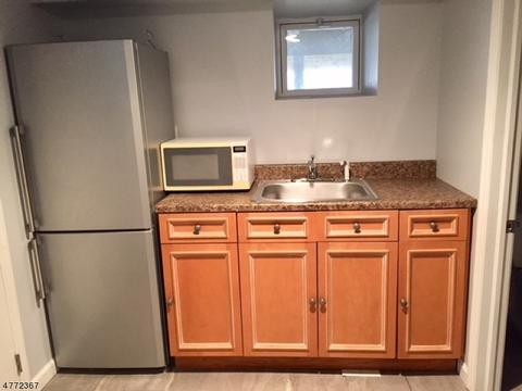 680 Ramapo Rd, Teaneck, NJ 07666 photo 21