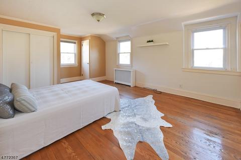 680 Ramapo Rd, Teaneck, NJ 07666 photo 15