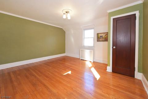 680 Ramapo Rd, Teaneck, NJ 07666 photo 13